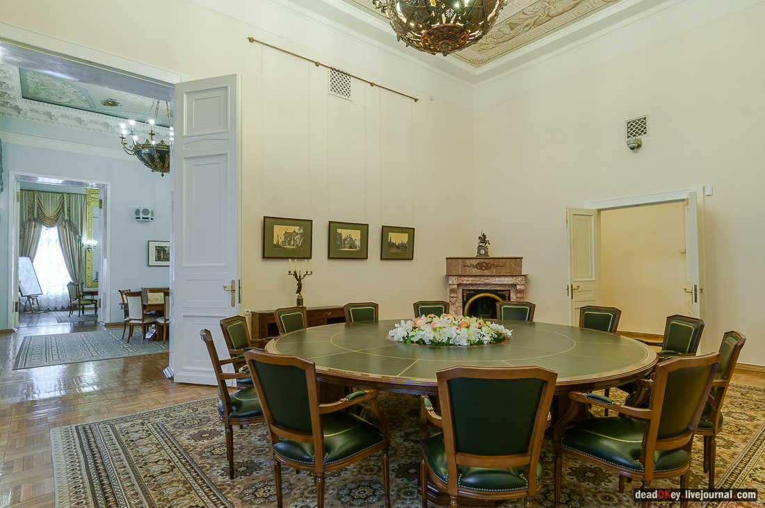 Здание Московской Мэрии, ул. Тверская д.13, архитектор М.В. Казаков