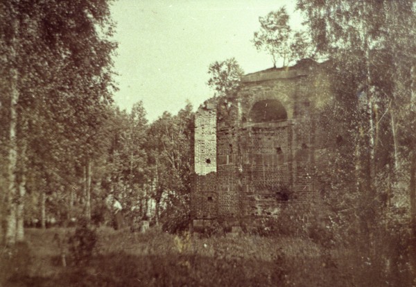 усадьба Ярополец Гончаровых, Казанская церковь