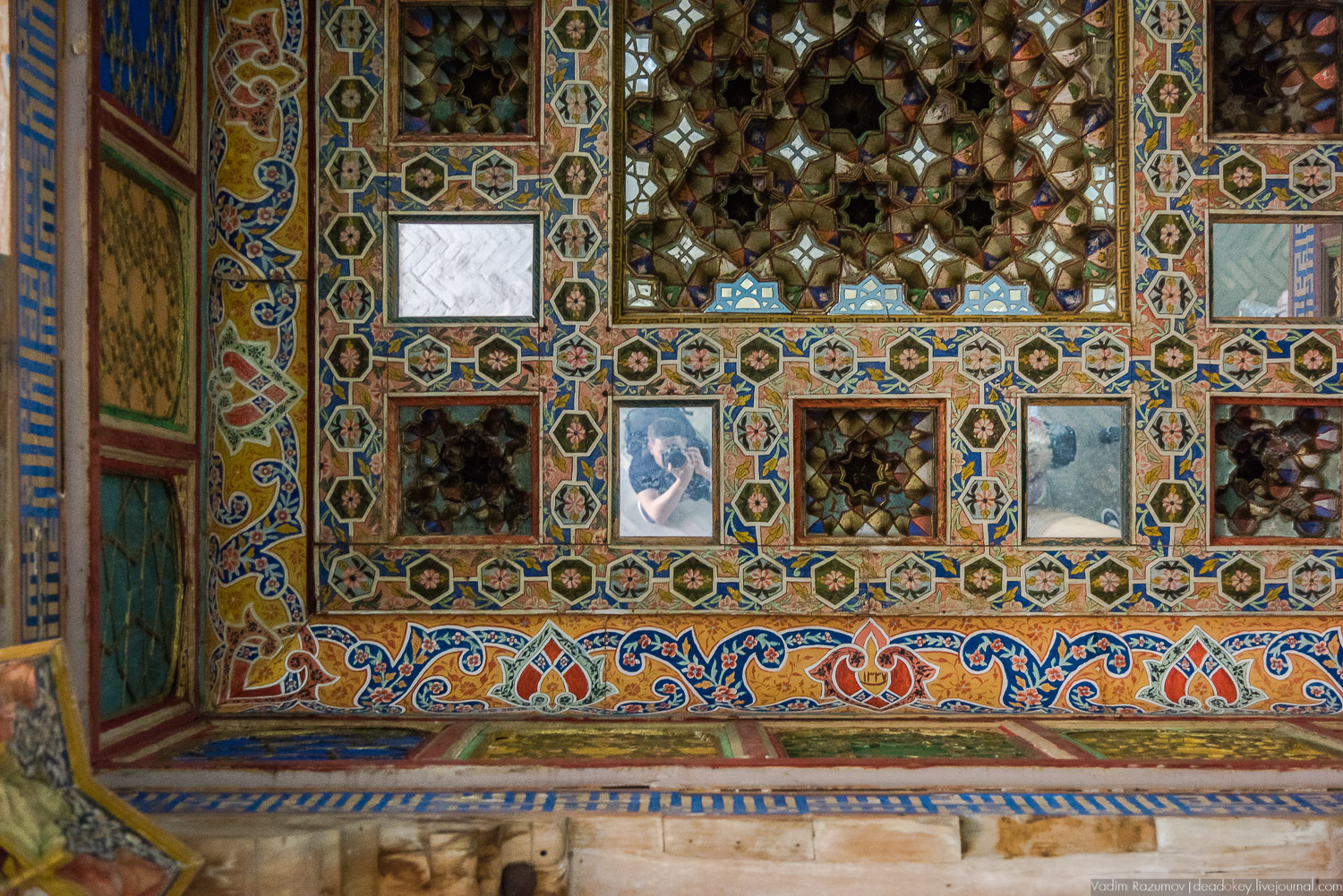 Узбекистан, Бухара и Самарканд, потолки, рельефная майлока, изразцы
