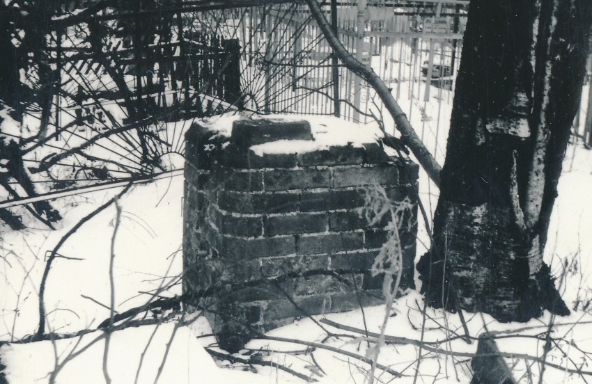 усадьба Андреевское, церковь в селе Матренино (Рощино), Церковь Воскресения Христова