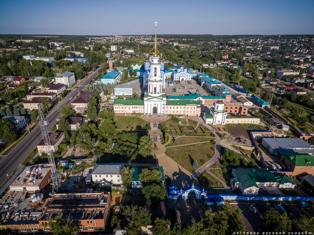 Задонск, Задонский Рождество-Богородицкий мужской монастырь с квадрокоптера, Липецкая область