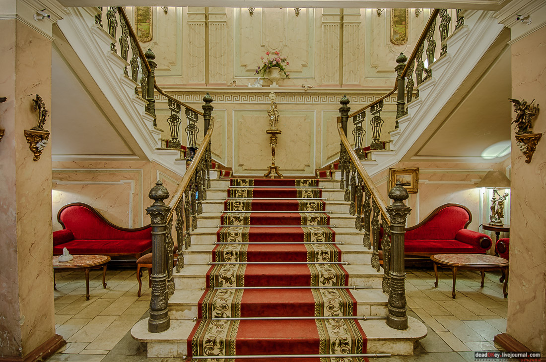 усадьба Толстого-Борисовских, ул. Земляной вал д.27 стр.3