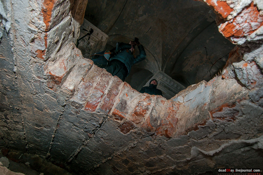 усадьба Ярополец Гончаровых, Казанская церковь