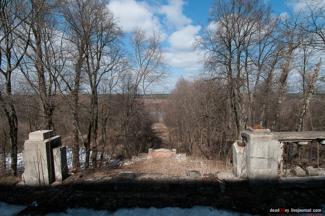 усадьба Пущино-на-Оке в фильме Неоконченная пьеса для механического пианино