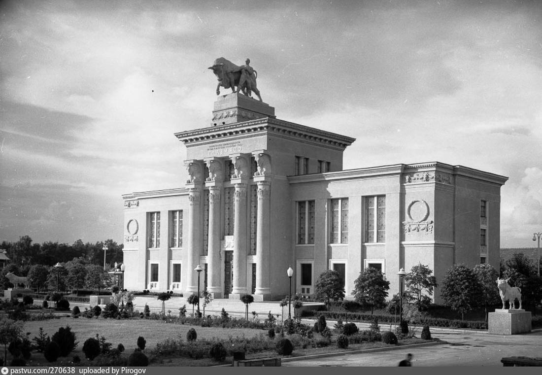 ВДНХ. Павильон №51 Мясная промышленность (Главмясо)