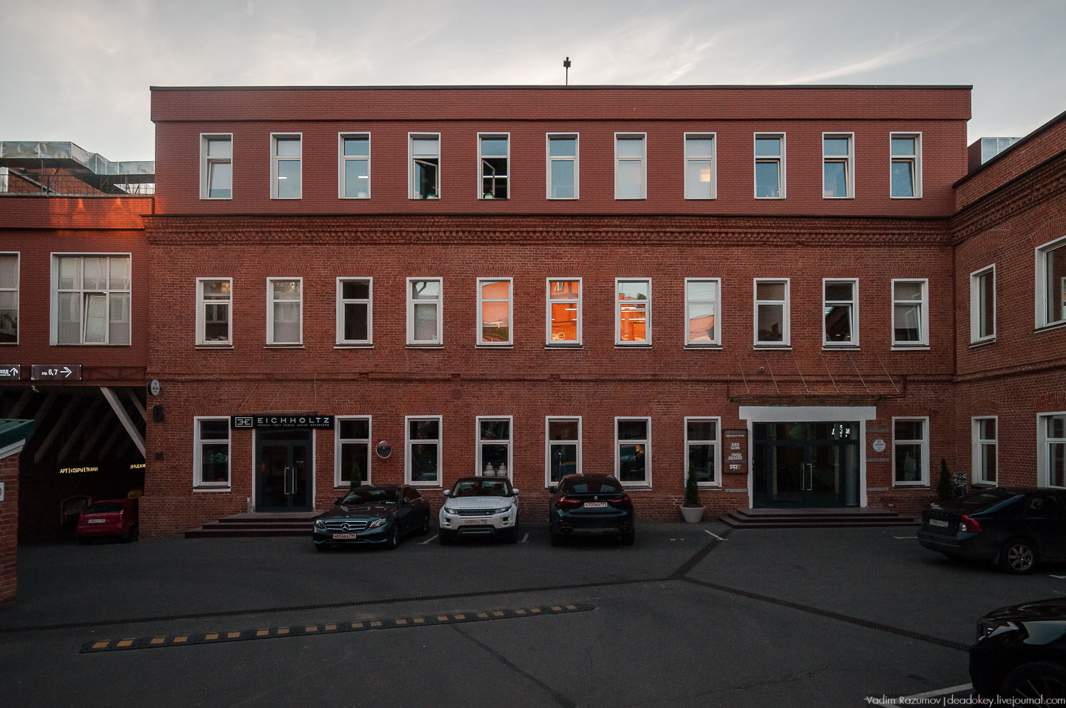 фабрика Альберта Гюбнера, Московский шелк, г. Москва