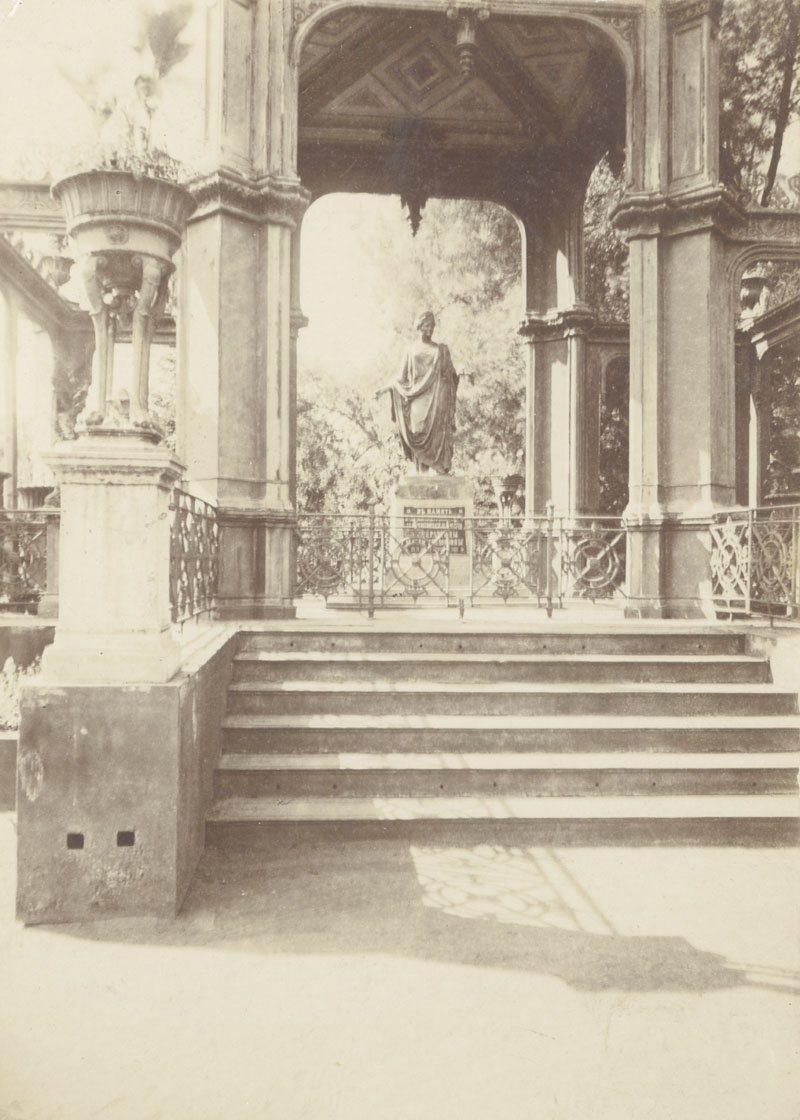 старые фотографии с выставки ОИРУ.