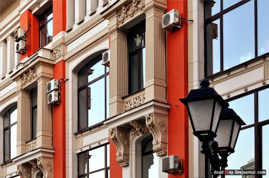 Доходный дом А.С. Хомякова (магазин Мюр и Мерилиз), Кузнецкий Мост д.6/3