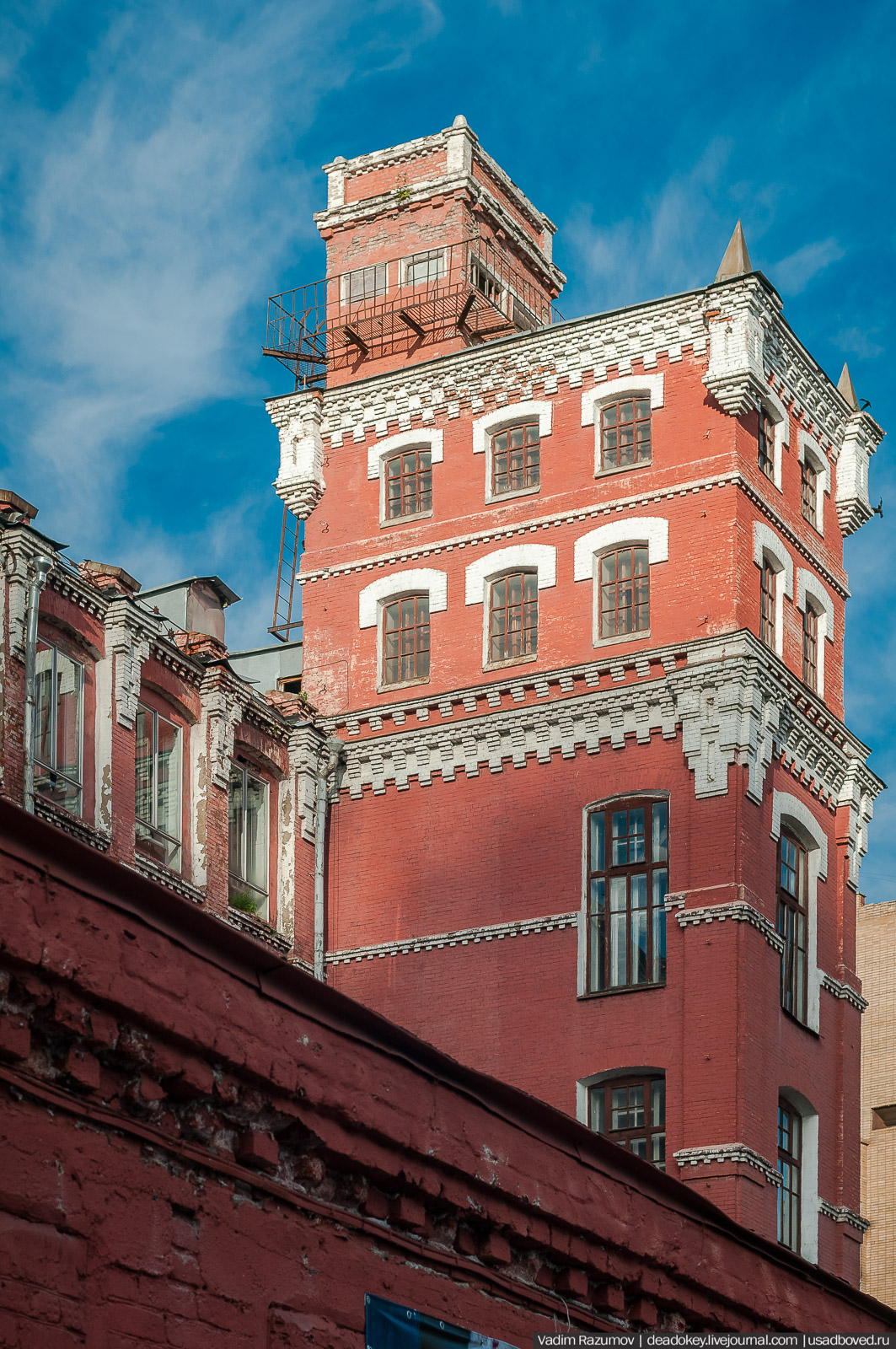 Промышленная архитектура, башни