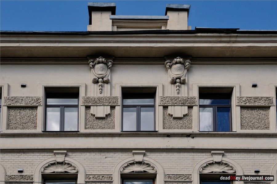 Доходный дом Н. И. Силуанова. 1904, архитектор П.А.Заруцкий, Рождественский бульвар, 17