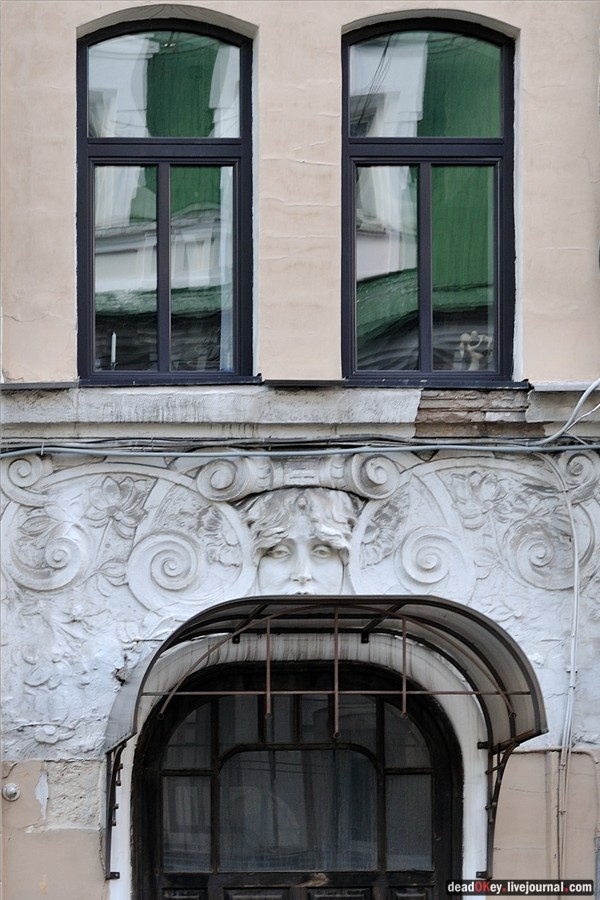 Доходный дом Персидского подданного Аджи-Мамеда Усейна-Аги Аминезара, Старая Басманная ул. 15, корп. 2, архитектор В.В. Шауб