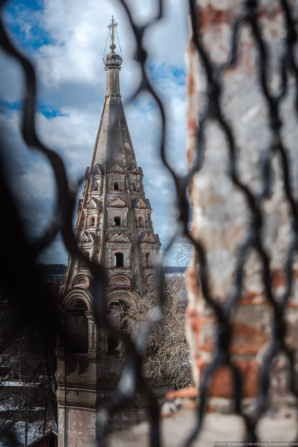 Осташков, Троицкий монастырь