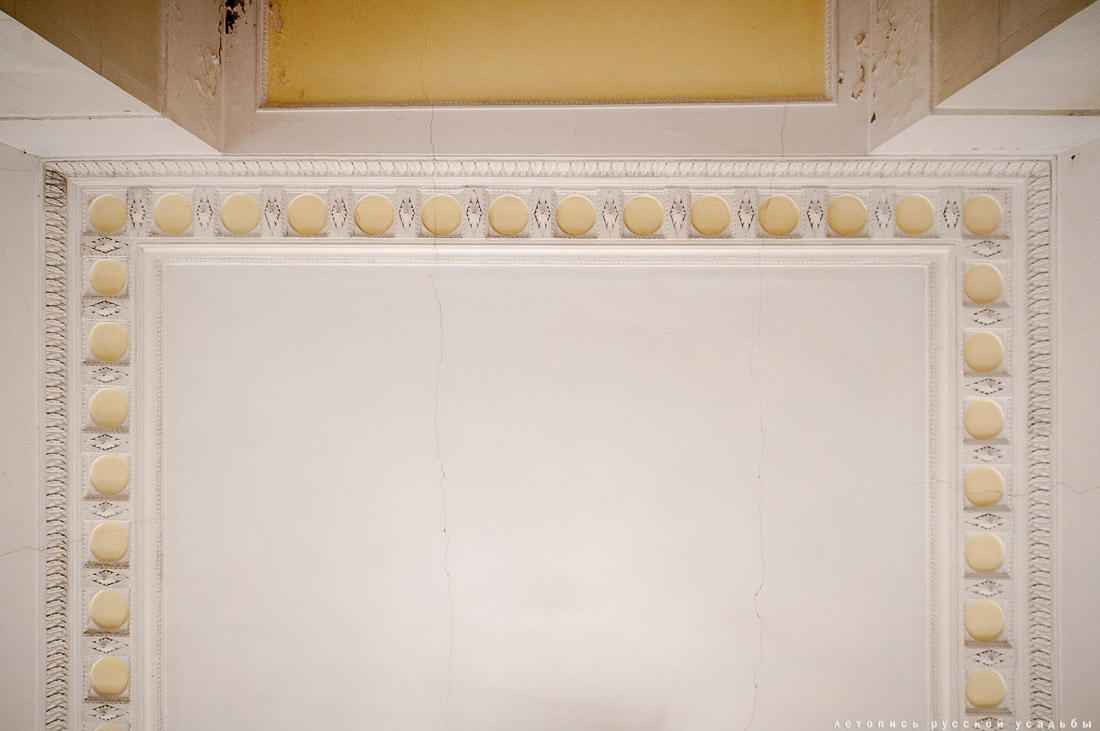 Усадьба Покровское-Стрешнево, интерьеры главного дома, пожар в оранжерее