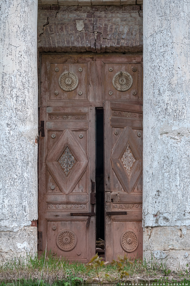 церковь Петра и Павла в Переслегино