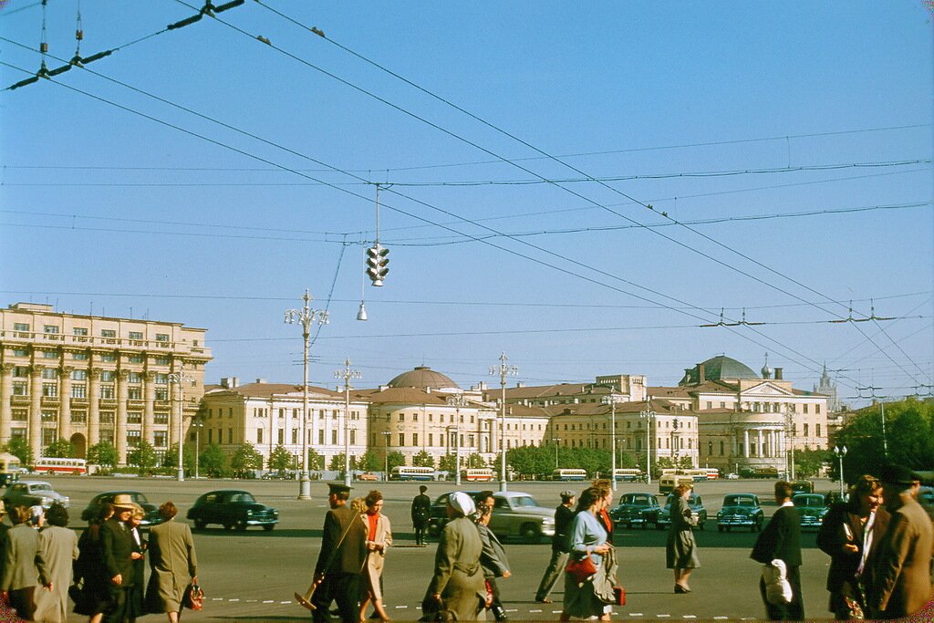 Москва 1956 года в фотографиях Жака Дюпакье