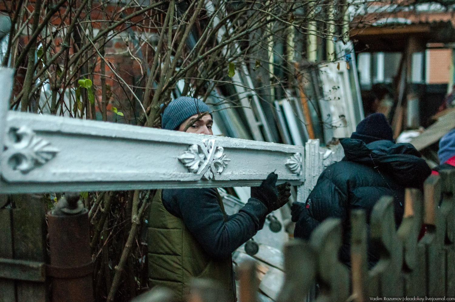 Сергиев Посад, волонтеры спасают дом на Валовой улице