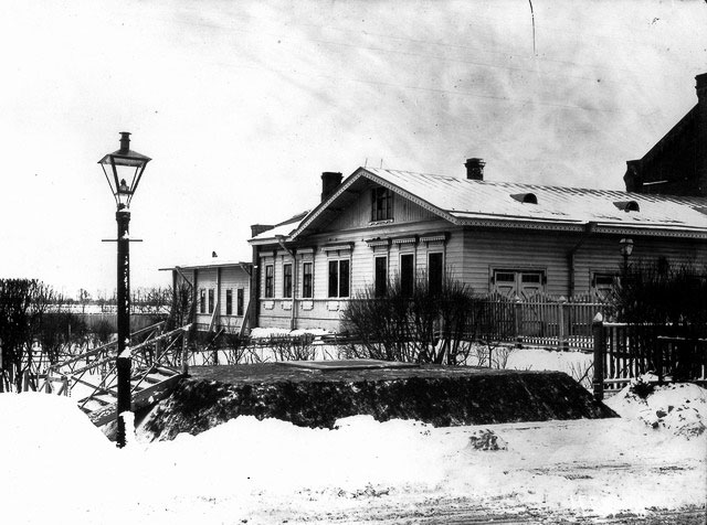 Усадьба Ульянка. Петергофская дорога.