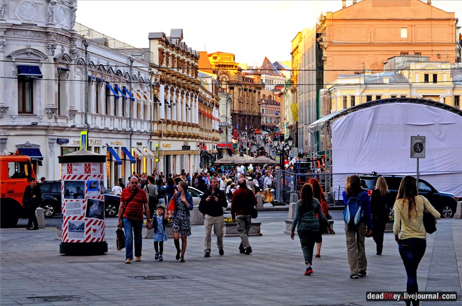 Доходный дом М.В. Сокол, 1903, архитектор И.П. Машков, художник Н.Н. Сапунов, ул. Кузнецкий Мост, 3