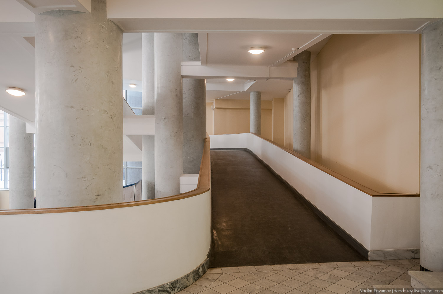 Здание Центросоюза, Ле Корбюзье, Росстат