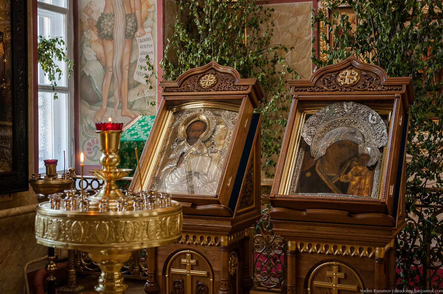 Храм в честь Свв.мчч. Флора и Лавра на Зацепе, Москва