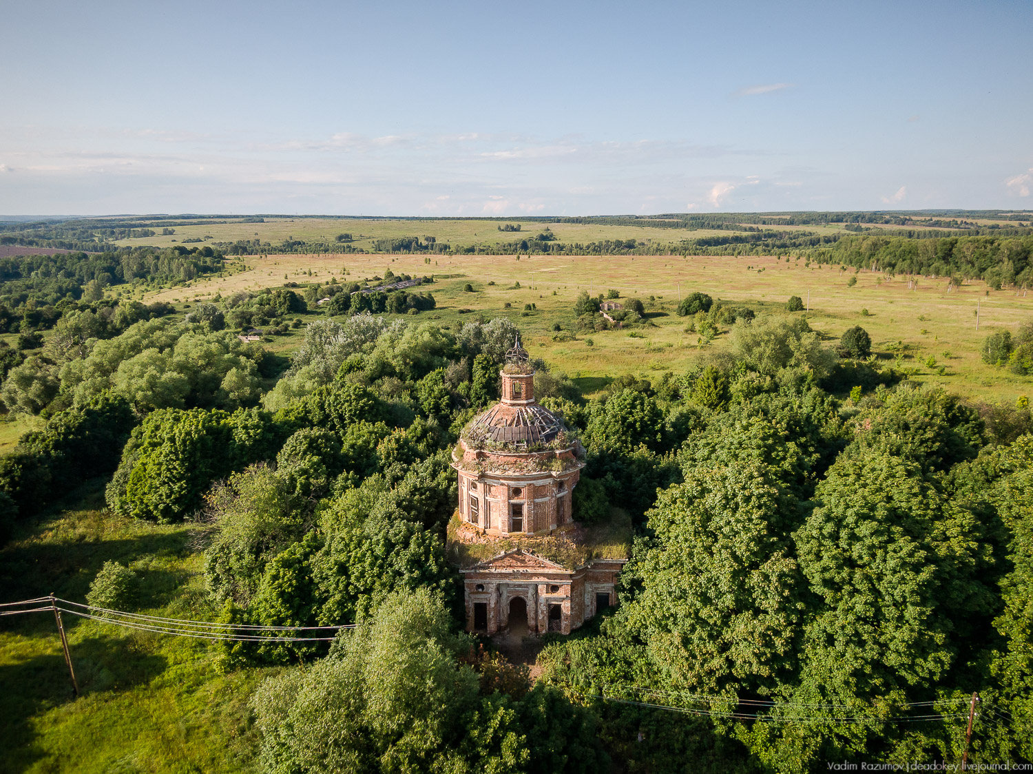 Усадебные волонтеры. Субботник на могиле В.И. Баженова, Старое Глазово, Горки