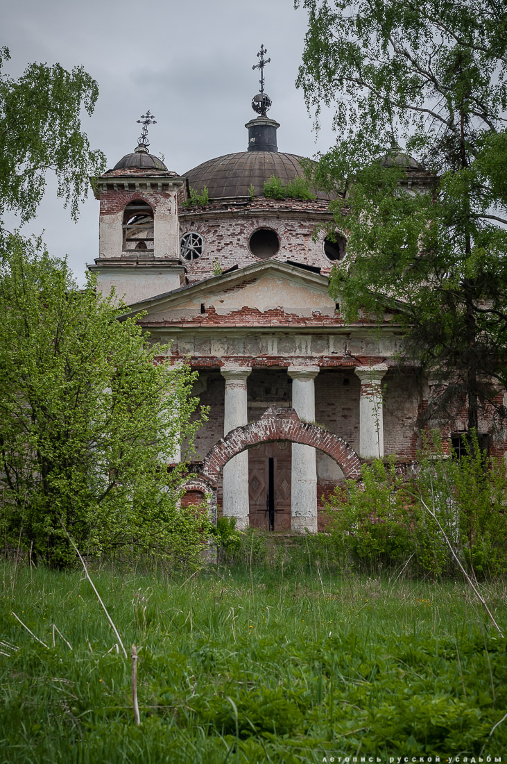 церковь Петра и Павла в Переслегино