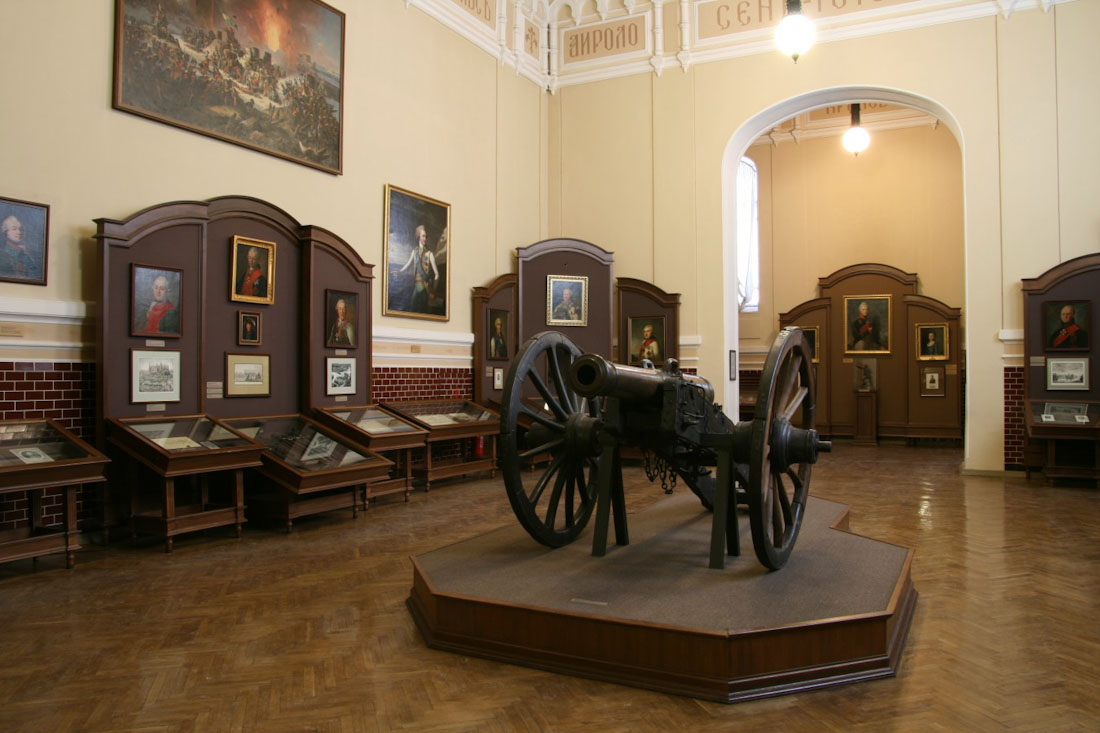 Дайджест по аудиогидам izi.TRAVEL #8. Лучшие гиды по военным музеям