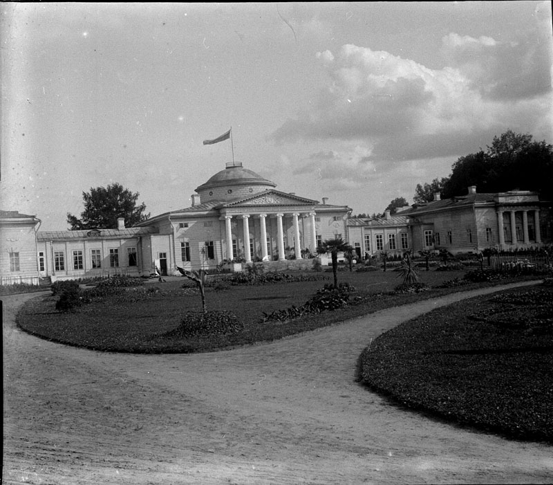 старые фотографии с выставки ОИРУ.