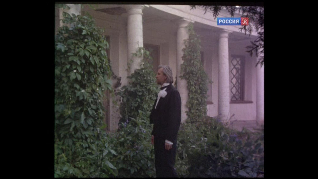 фильм Черный монах (1988), усадьба Середниково, Московская область, Солнечногорский район.