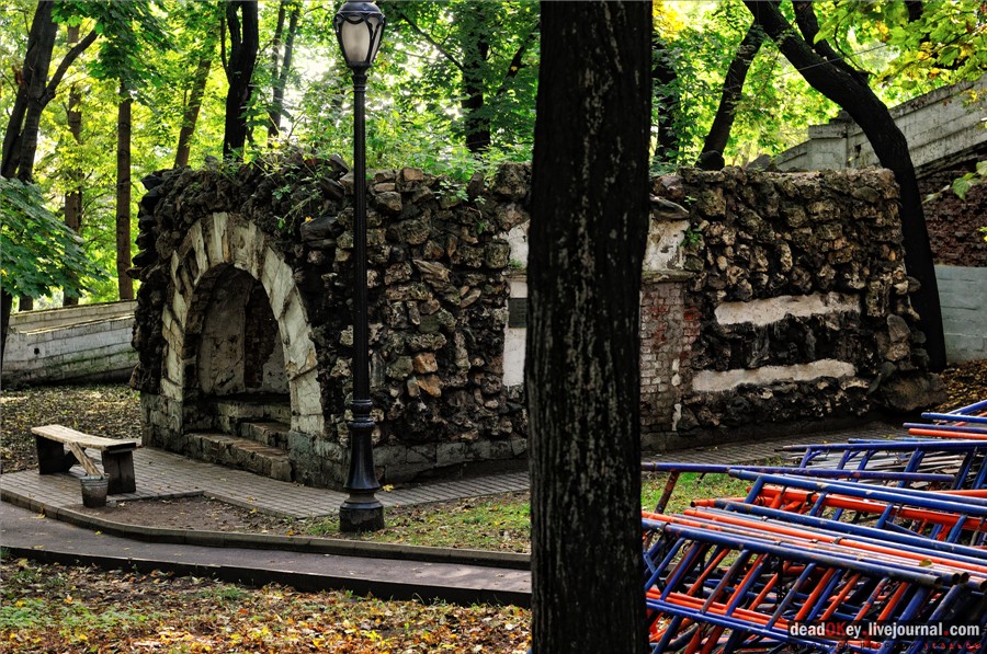 усадьба Высокие Горы (Усачевых-Найденовых), Москва, Земляной Вал, 53