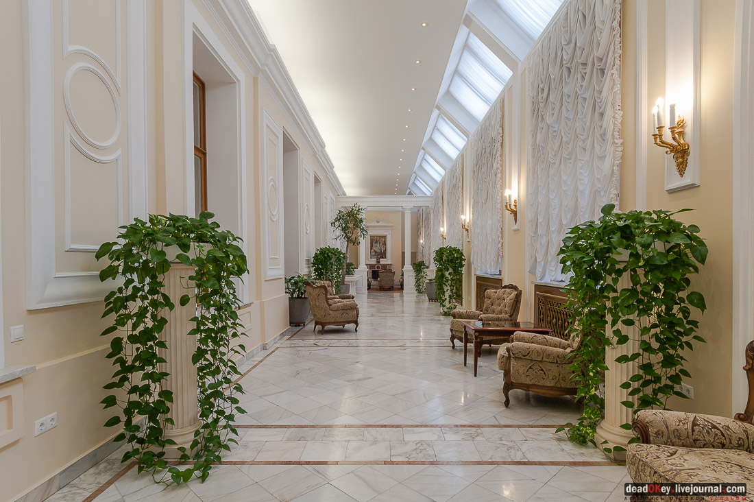 Здание Московской Мэрии, ул. Тверская д.13, архитектор М.В. Казаков