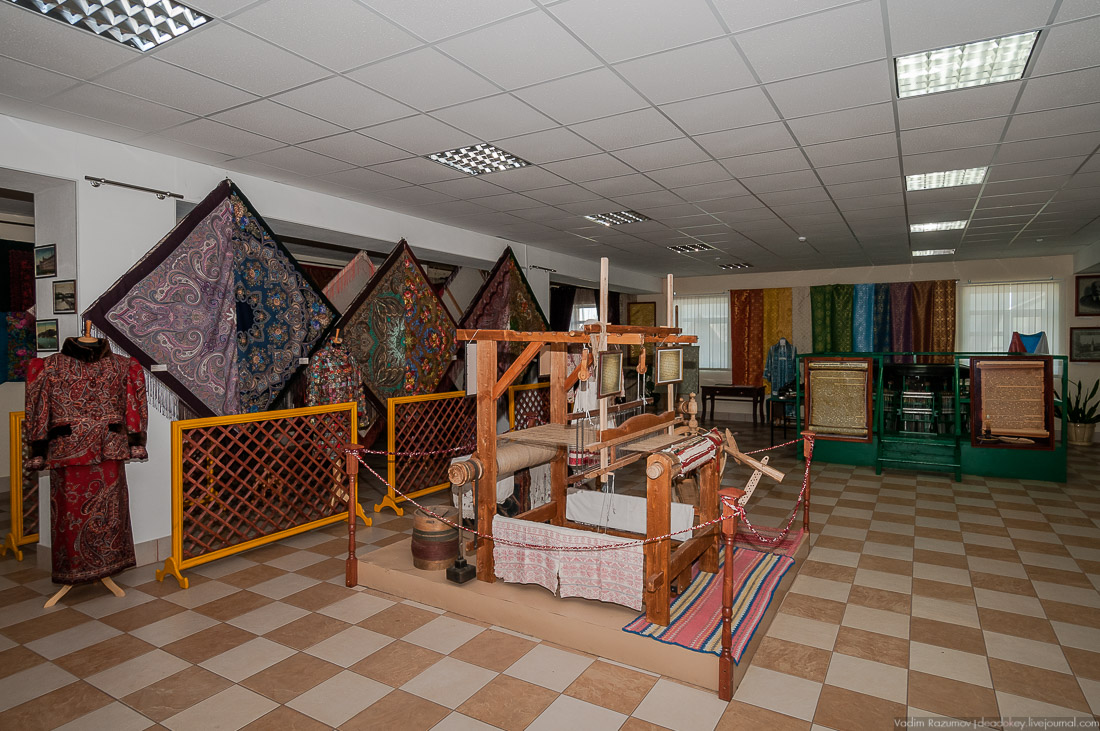 Шелкоткацкая фабрика купцов Барановых (АОЗТ Павлово-Посадский льнокомбинат, ГК Берег), МВК «Княжий Двор», Московская обл., Павлово-Посадский р-н., п.г.т. Большие Дворы.