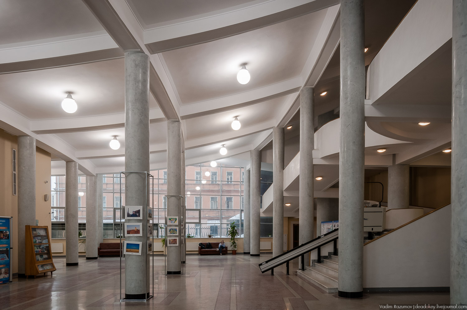 Здание Центросоюза, Ле Корбюзье, Росстат