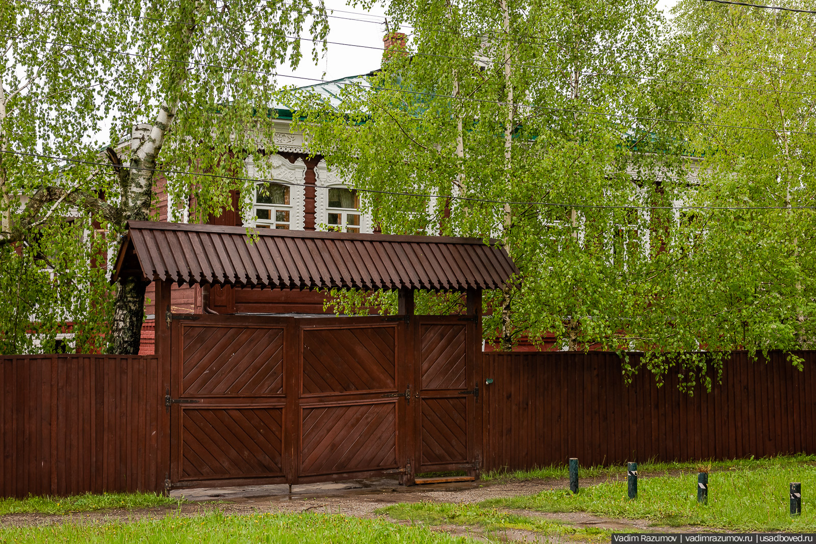 Усадьба фабриканта Думнова в Заречье, Владимирская область. Цветение сирени, сады