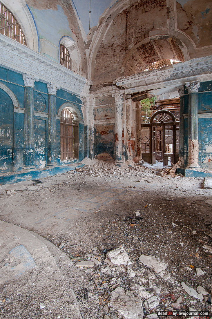 усадьба Ярополец Гончаровых, Казанская церковь