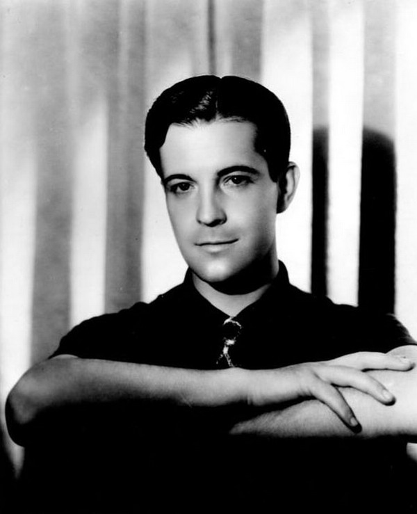 Резонансные убийства актеров в Голливуде Новарро, Томасон, очень, детей, Барбара, братья, имени, после, Шталь, стали, Бринн, Милос, который, которая, Микки, Голливуда, которые, денег, Хартман, когда