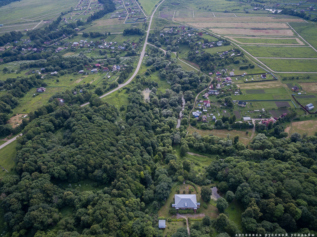 усадьба Дворяниново. В гости с дроном. Усадьба А.Т. Болотова с квадрокоптера
