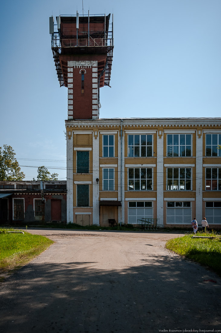 Шелкоткацкая фабрика купцов Барановых (АОЗТ Павлово-Посадский льнокомбинат, ГК Берег), МВК «Княжий Двор», Московская обл., Павлово-Посадский р-н., п.г.т. Большие Дворы.