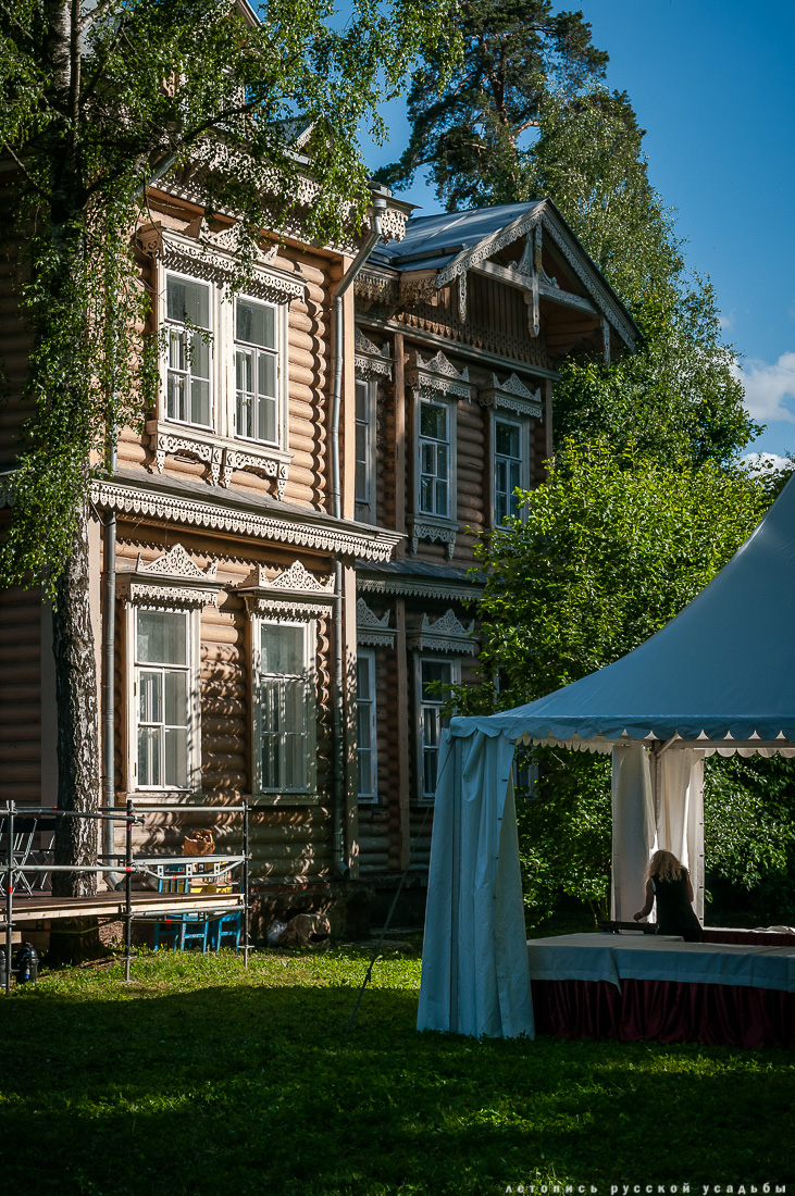 усадьба Любимовка, Сергей Безруков, Губернский театр, Вишневый сад