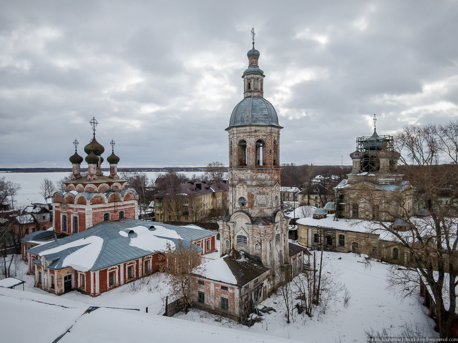 Осташков, Троицкий монастырь