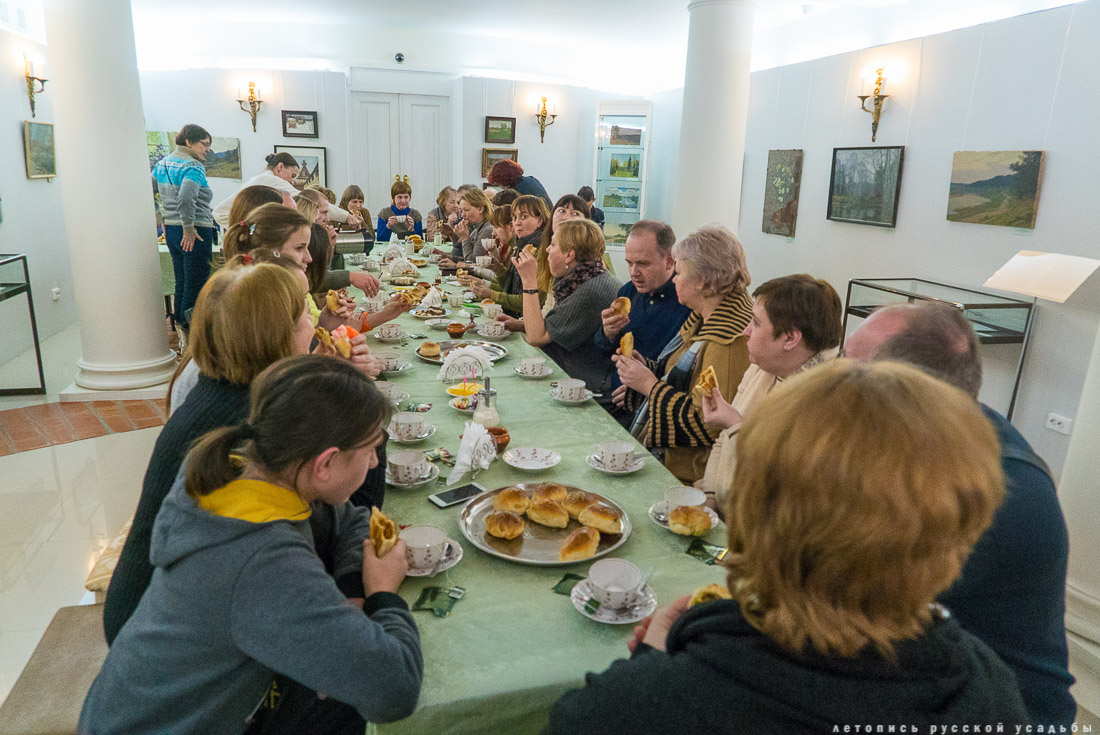 Счастливые дни с Усадебным экспрессом в Мураново, Абрамцево, Федоскино, Вяземах, Захарово, Марфино, Мелихово