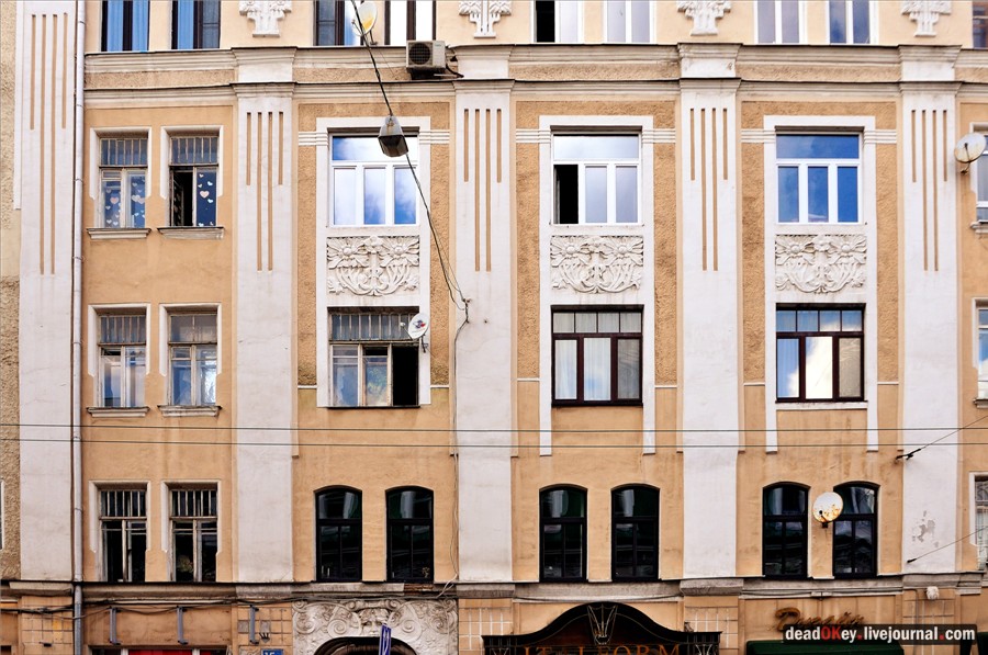 Доходный дом Персидского подданного Аджи-Мамеда Усейна-Аги Аминезара, Старая Басманная ул. 15, корп. 2, архитектор В.В. Шауб