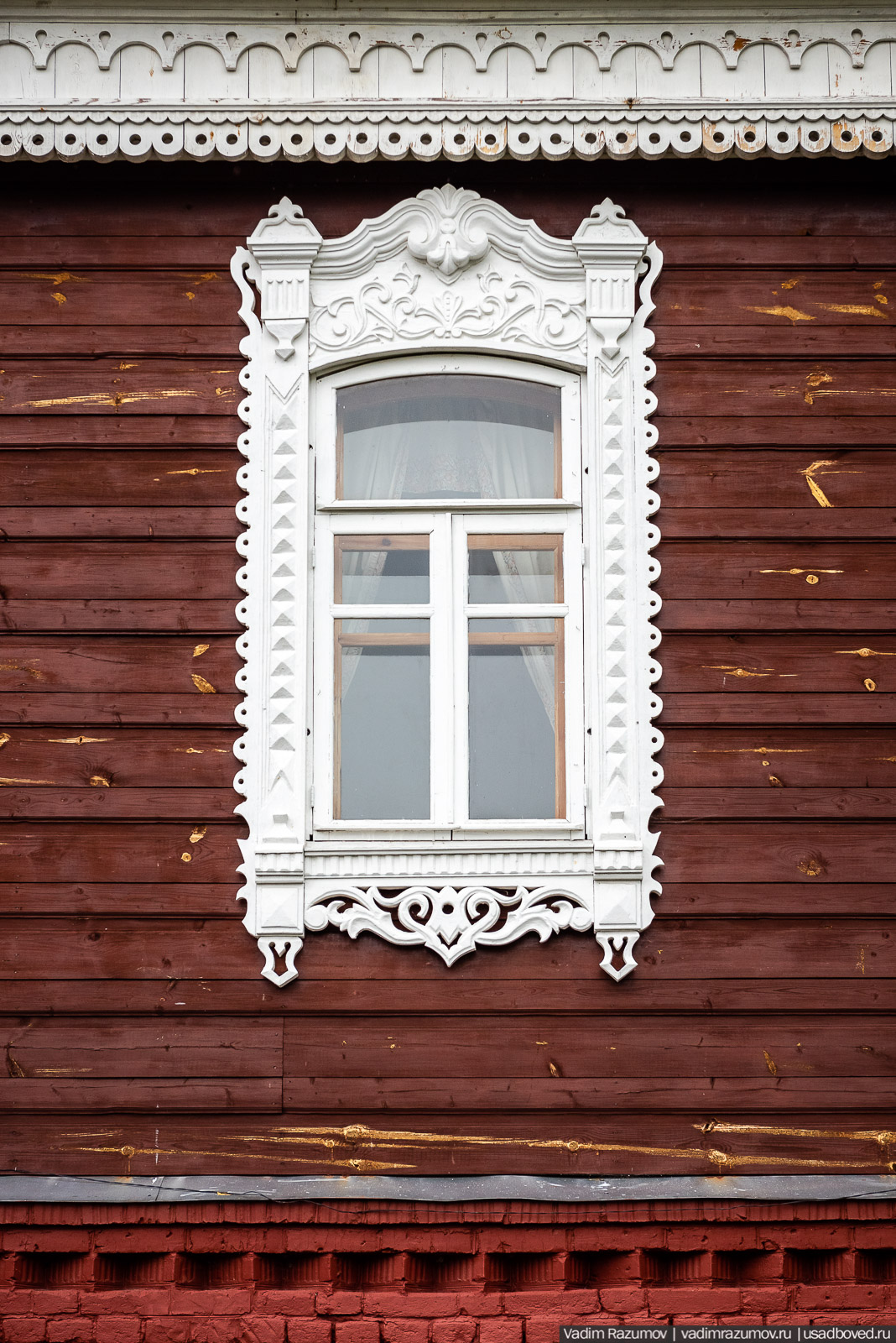 Усадьба фабриканта Думнова в Заречье, Владимирская область. Цветение сирени, сады