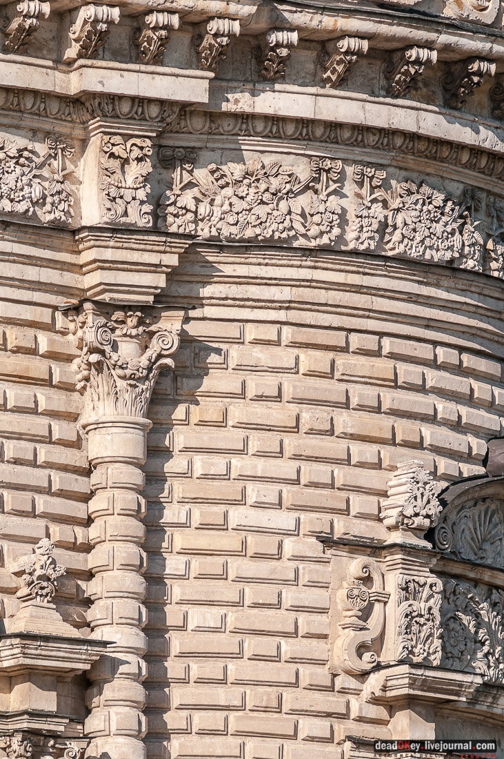 усадьба Дубровицы, Знаменская церковь с квадрокоптера