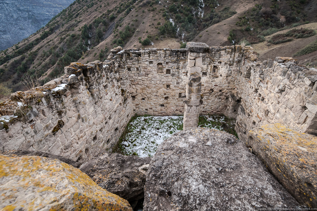 Башенный комплекс Фалхан, Ингушетия, Джейрахское ущелье.