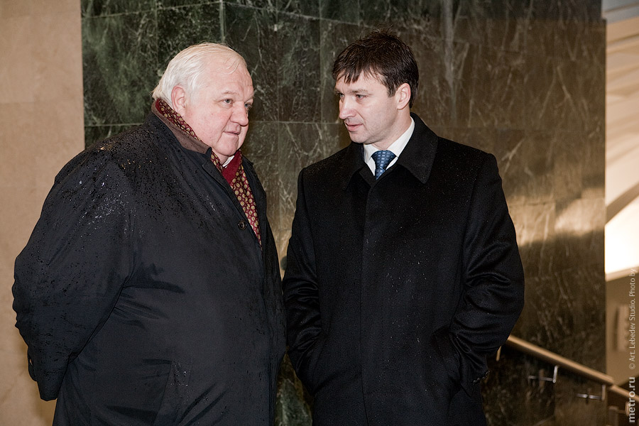 (c) www.metro.ru, Russos, 2009