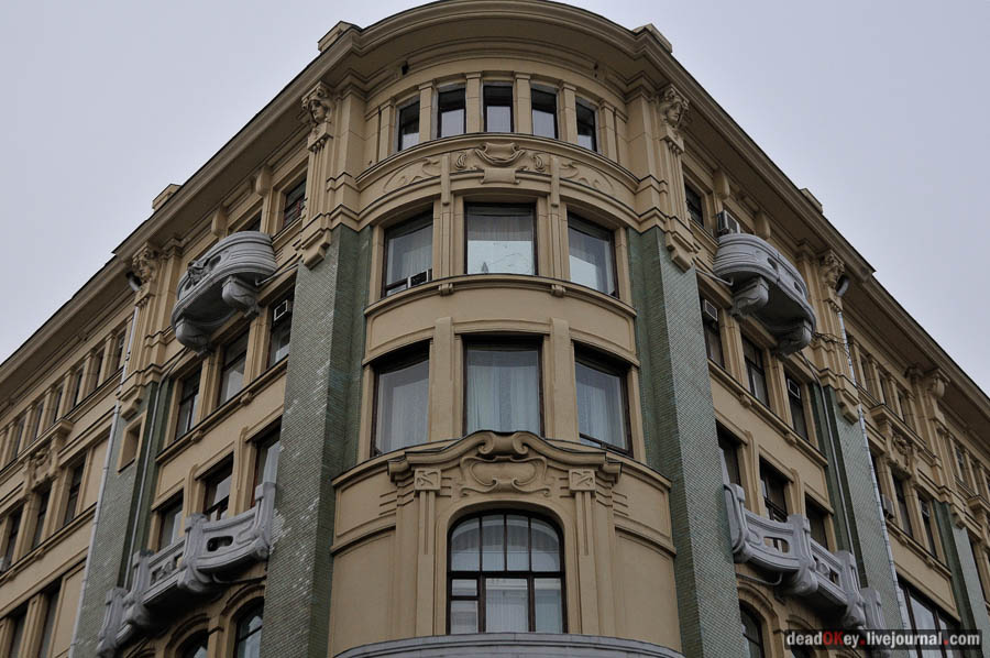 Гостиница Боярский двор (Дом Московского страхового общества), 1901-1903, архитектор Ф.О. Шехтель при участии А.А. Галецкого, Старая пл., д.8