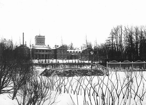 Усадьба Ульянка. Петергофская дорога.