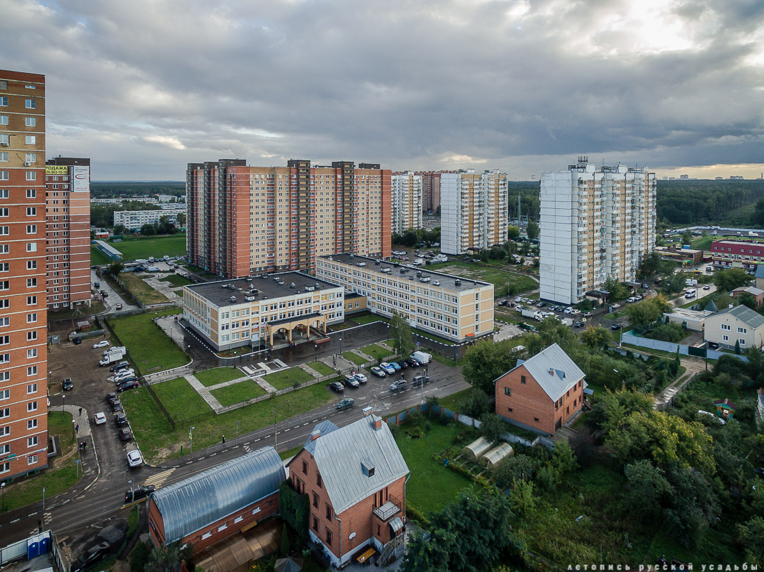 Поселок Октябрьский, фабрика Шорыгина с квадрокоптера