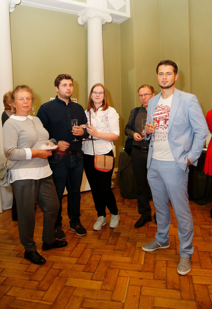 усадьба Братцево, фотовыставка Вадима Разумова Усадебные небосводы